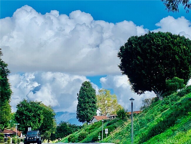 Foto del edificio - 3130 Via Serena N