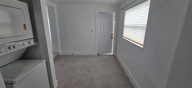 Building Photo - 720 NW 56th St