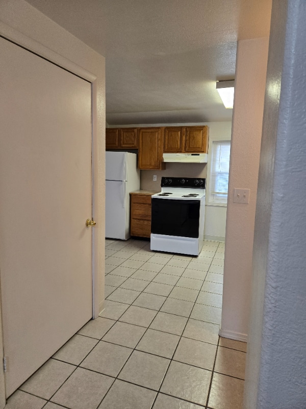 Building Photo - 109 N Kimball Ave