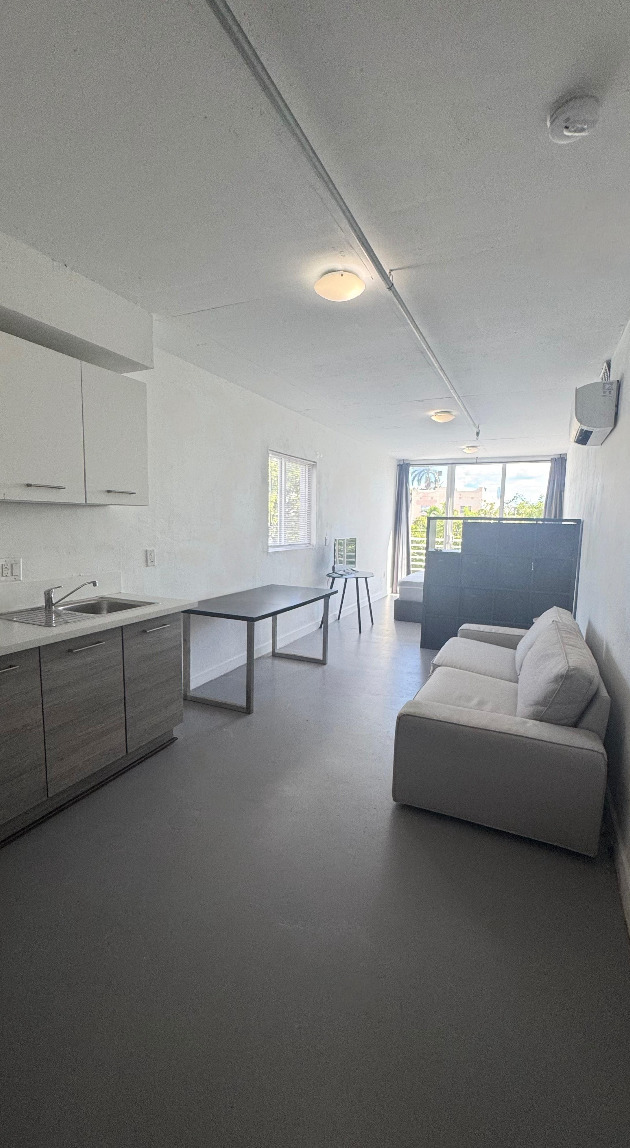 Foto del edificio - 542 SW 3rd St