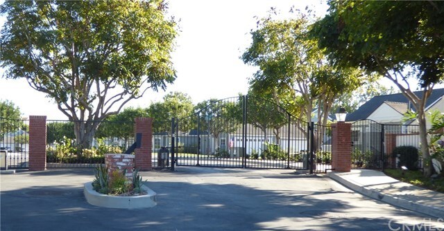 Foto del edificio - 33952 Cape Cove