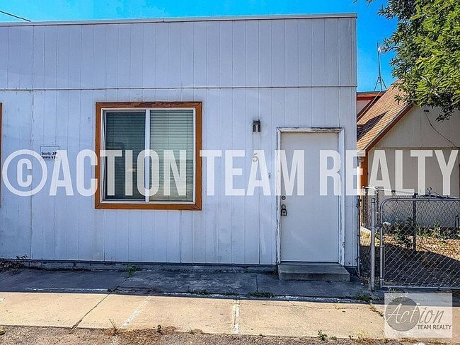 Photo - 3674 S State St Apartment