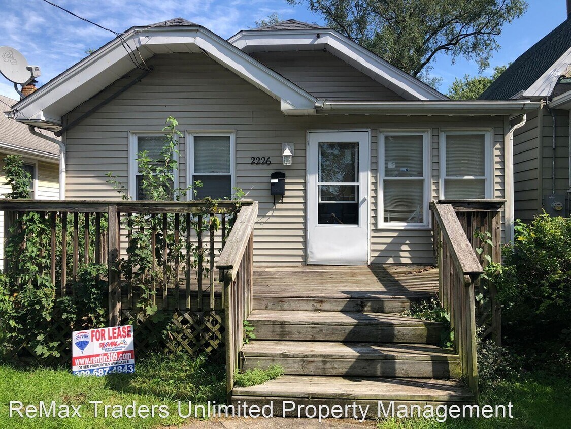 Primary Photo - 2 br, 1 bath House - 2226 N Ellis