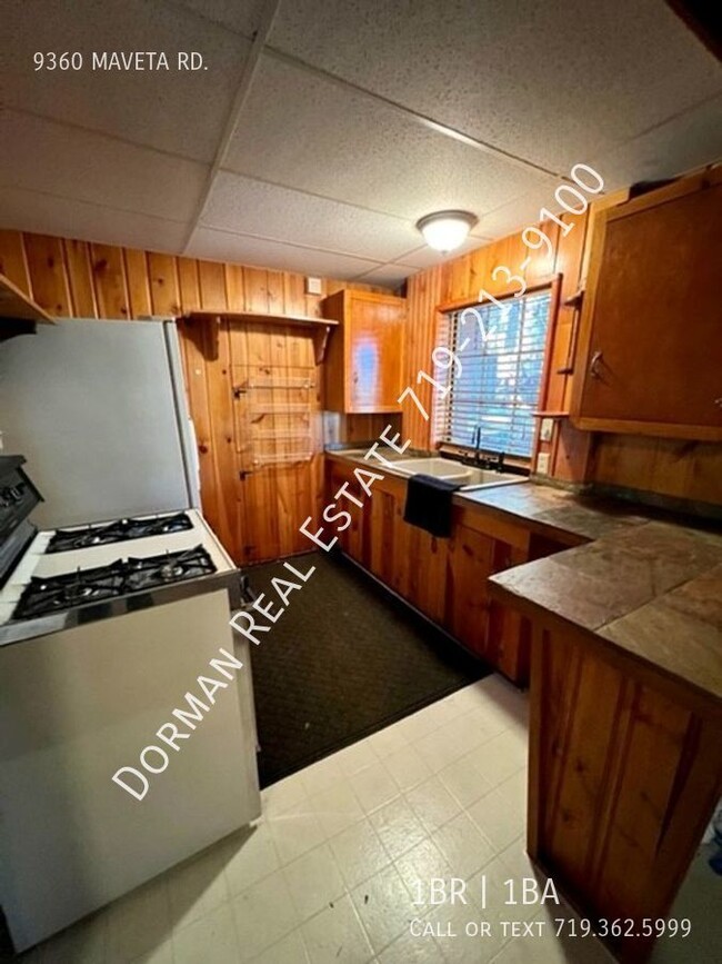 Building Photo - HUGE 1 Bedroom, 1 bath Cabin in beautiful ...