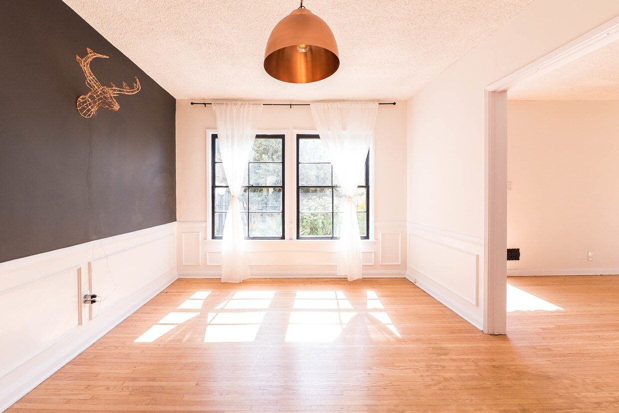 Foto principal - 2624 7th Ave