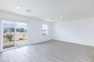 Building Photo - 6061 Amaryllis Fls St