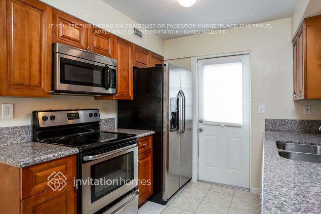 Foto del edificio - 2522 Holly Rd