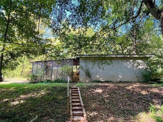 Building Photo - 3743 Jiles Rd