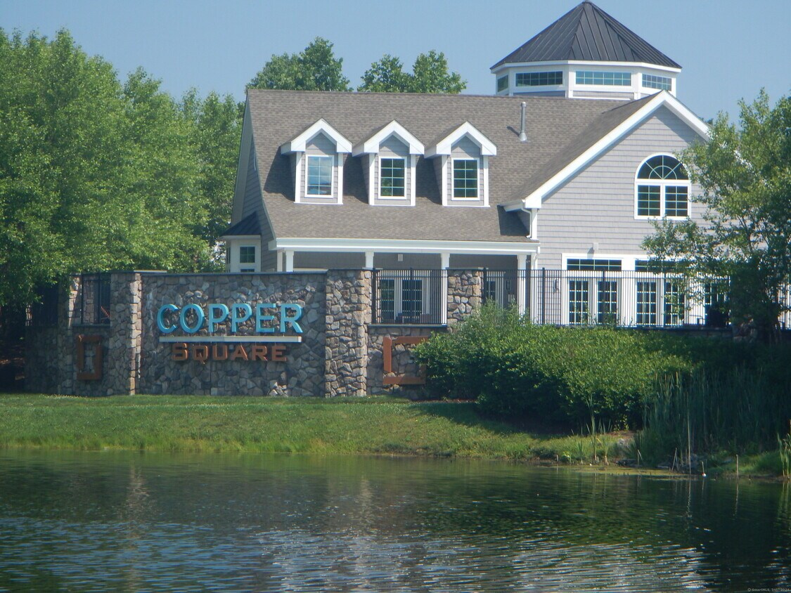 Primary Photo - 505 Copper Square Dr