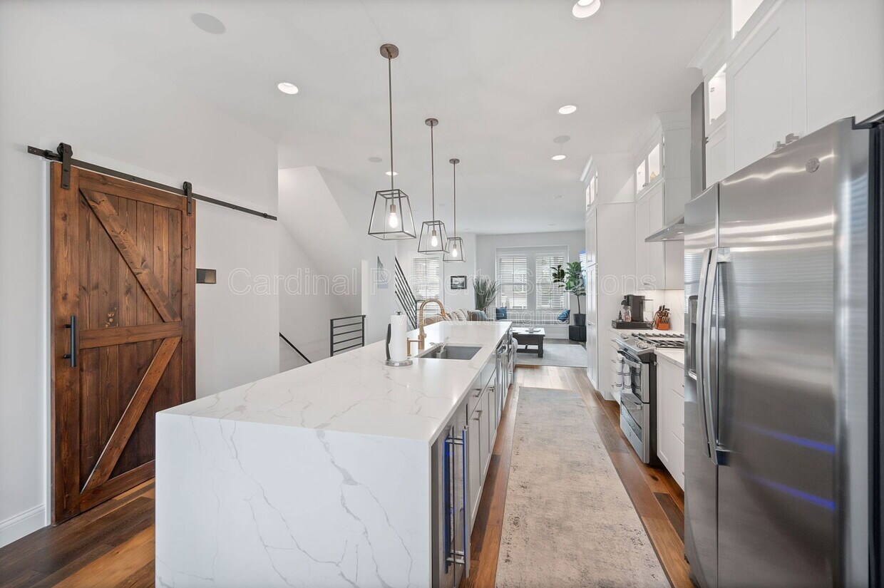 Foto principal - 1607 Merrimac St