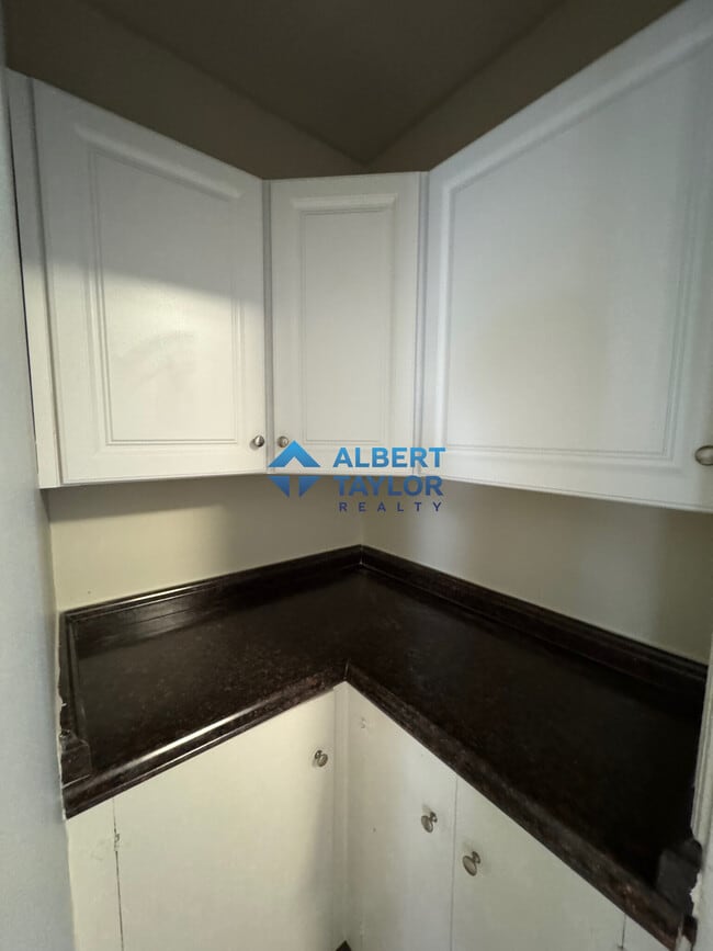 Foto del edificio - 61 Dana St