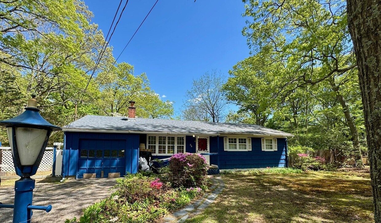 Primary Photo - 35 Smith Rd