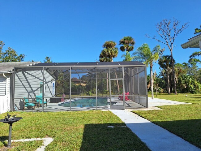 Foto del edificio - 2026 WINTER RENTAL NEW SMYRNA BEACH - POOL...
