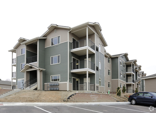 Building Photo - Copper Creek Apts