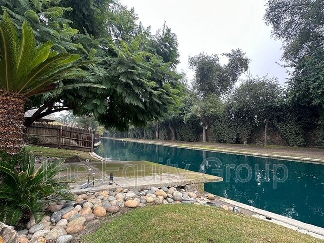 Foto del edificio - 5503 W Sweet Dr