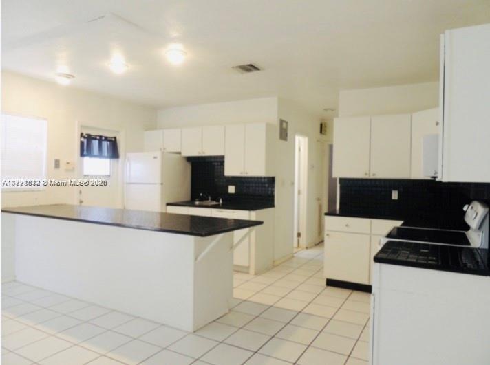 Foto principal - 1104 NE 17th Terrace