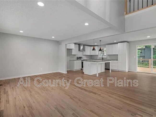 Foto del edificio - 1917 E Stratford Rd