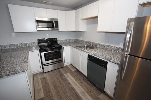 Foto del edificio - 7328 Gillis Johnson St