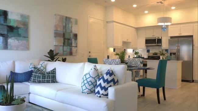 Building Photo - $4,200 - 4 Bed / 3.5 Bath Luxury Townhome in Suwerte Community in Otay Ranch