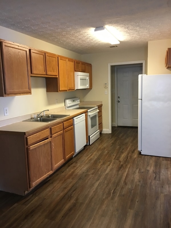 Photo - 259 Westchester Cir Apartment