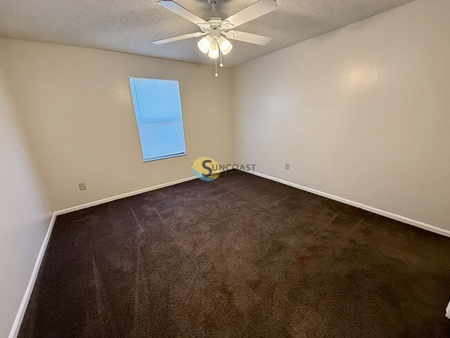 Building Photo - Cute 2BR/2BA Unit READY NOW!