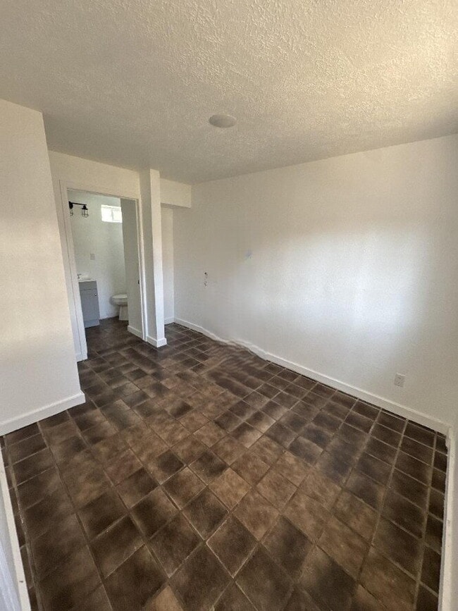 Foto del edificio - Charming Downtown Studio Apartment Perfect...