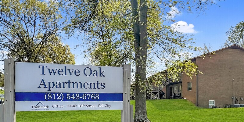 Primary Photo - Twelve Oak Apartments