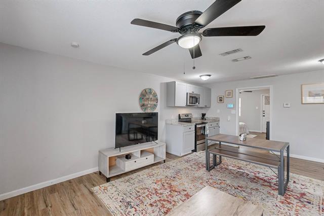 Foto del edificio - 1532 Whitaker Ave