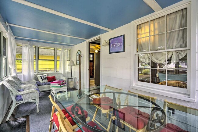 Foto del edificio - 1632 Center St