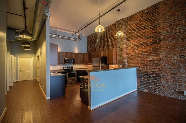 Foto del edificio - 102 N 3rd St