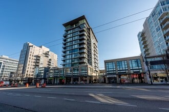 Building Photo - 1068 W Broadway
