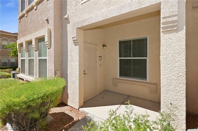 Building Photo - 10550 W Alexander Rd