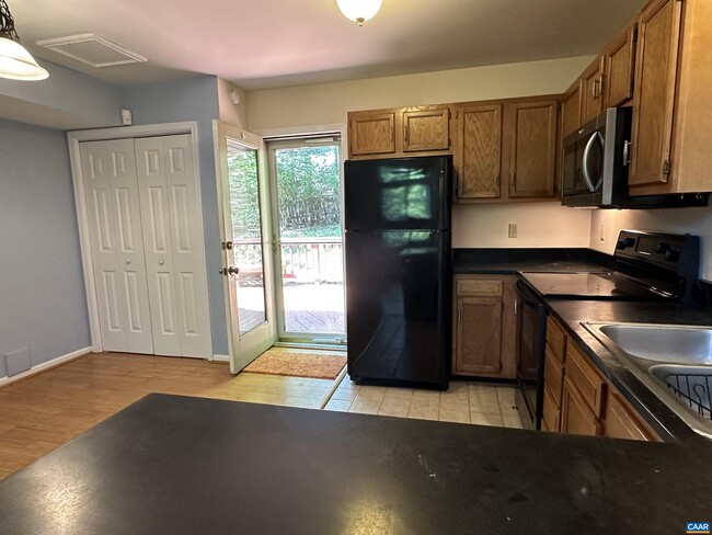 Building Photo - 1704 Bent Tree Ct