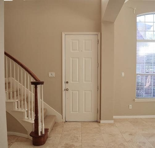 Building Photo - 1857 Sandpiper Ln