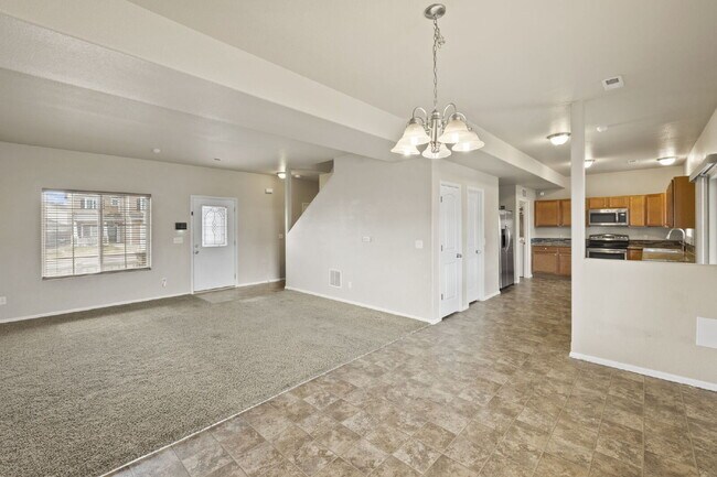 Foto del edificio - 917 Silverqueen Rd