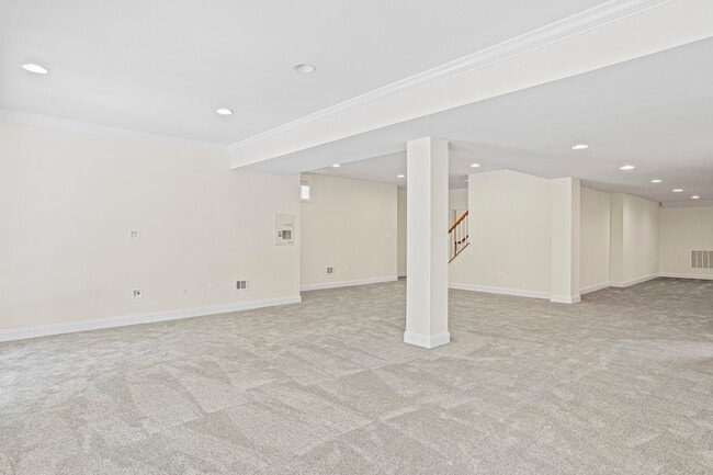 Building Photo - 13551 Triadelphia Mill Rd