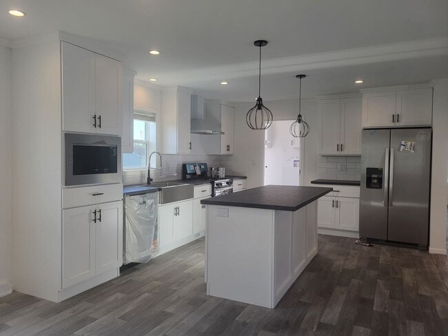 Building Photo - 19 Sandpiper Ln