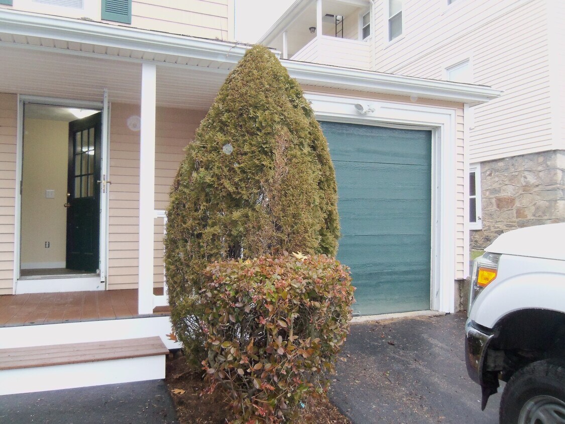 Back Door and garage - 281 Gaskill St