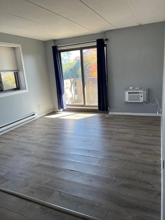 Building Photo - 1 Main St