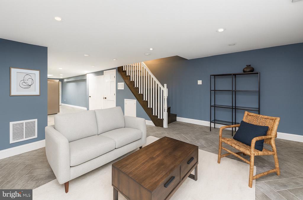 Foto principal - 5817 Belair Rd