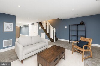 Building Photo - 5817 Belair Rd