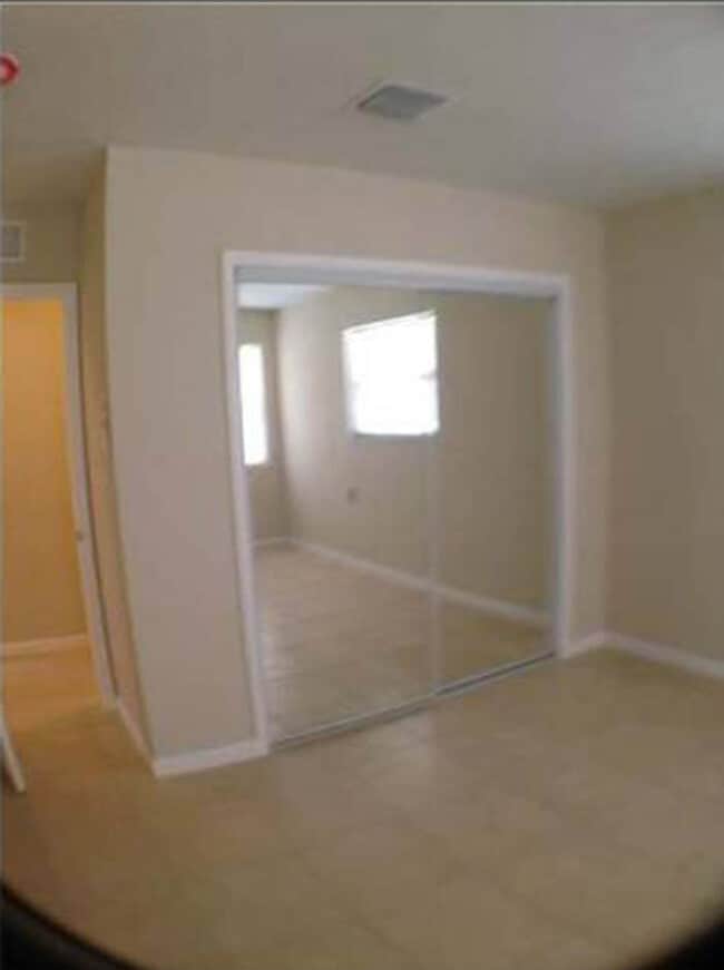 Foto del edificio - 320 NE 166th St