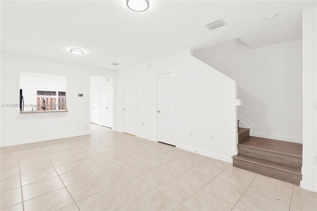 Foto del edificio - 444 NE 5th St