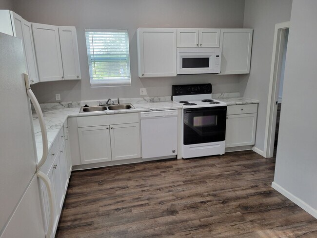 Foto del edificio - Glacier Valley Duplex