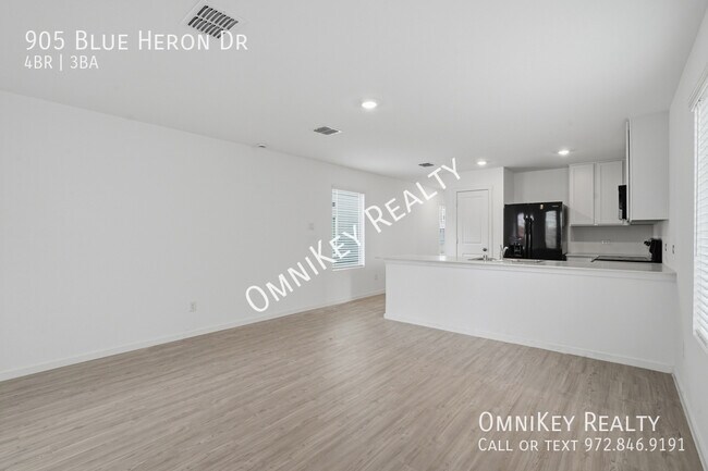 Foto del edificio - 905 Blue Heron Dr