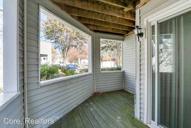 Building Photo - 2 br, 1.5 bath House - 149 Nantucket Pl