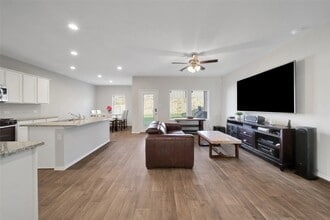 Building Photo - 13854 Rock Island Trl