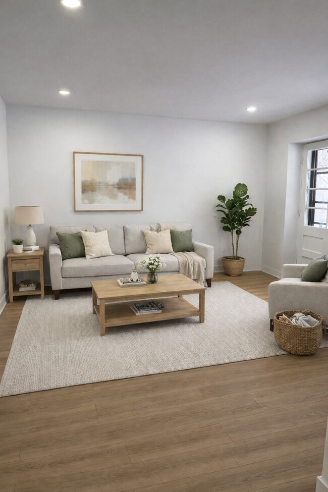 Building Photo - 6540 Wilderton