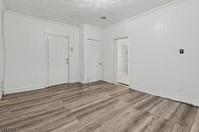 Building Photo - 53 S Jacob St