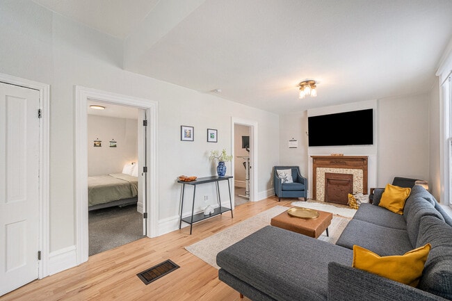 Foto del edificio - 832 26th St